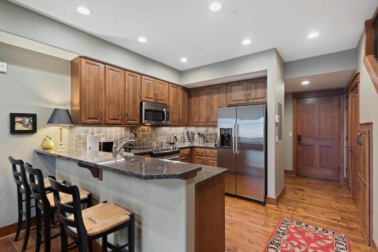 Fabulous Riverstone Retreat Coeur d'Alene Bagian luar foto