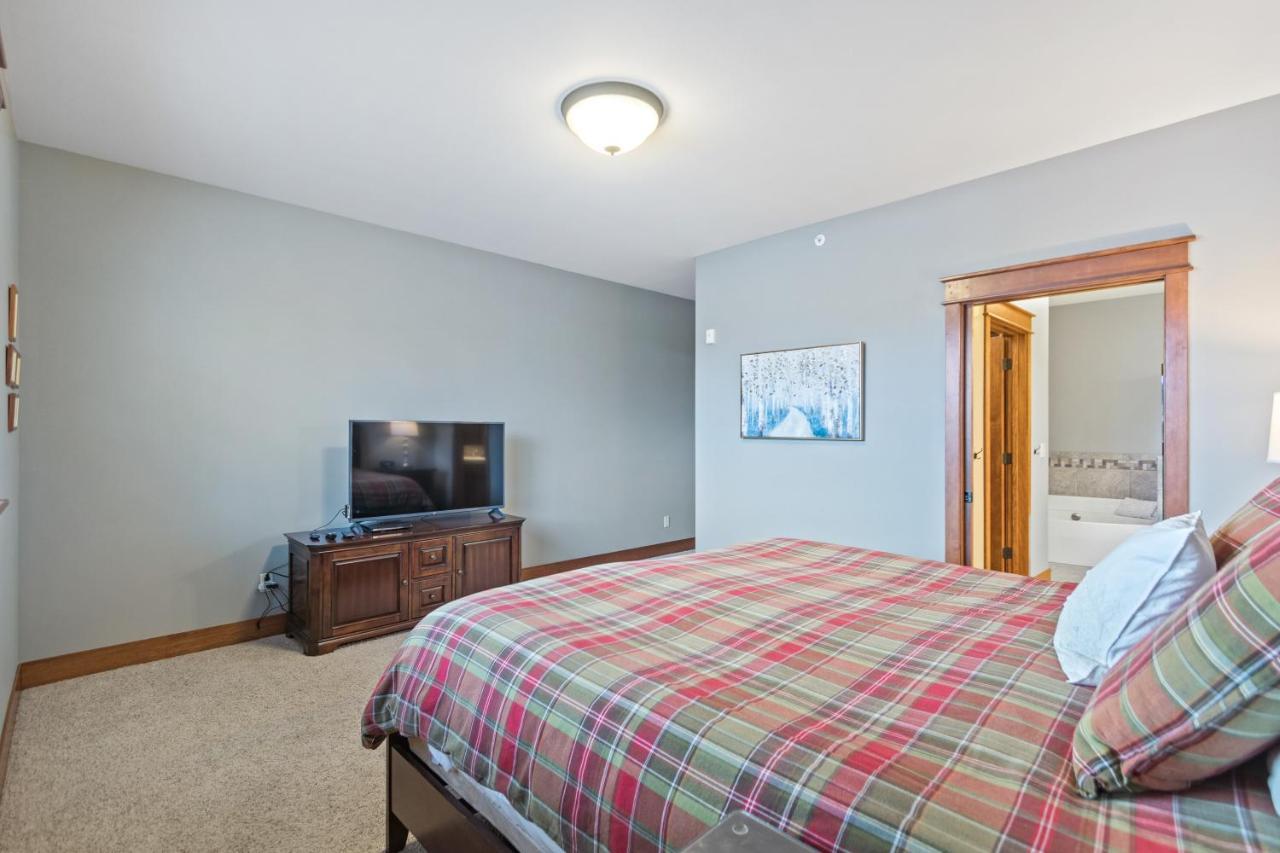 Fabulous Riverstone Retreat Coeur d'Alene Bagian luar foto